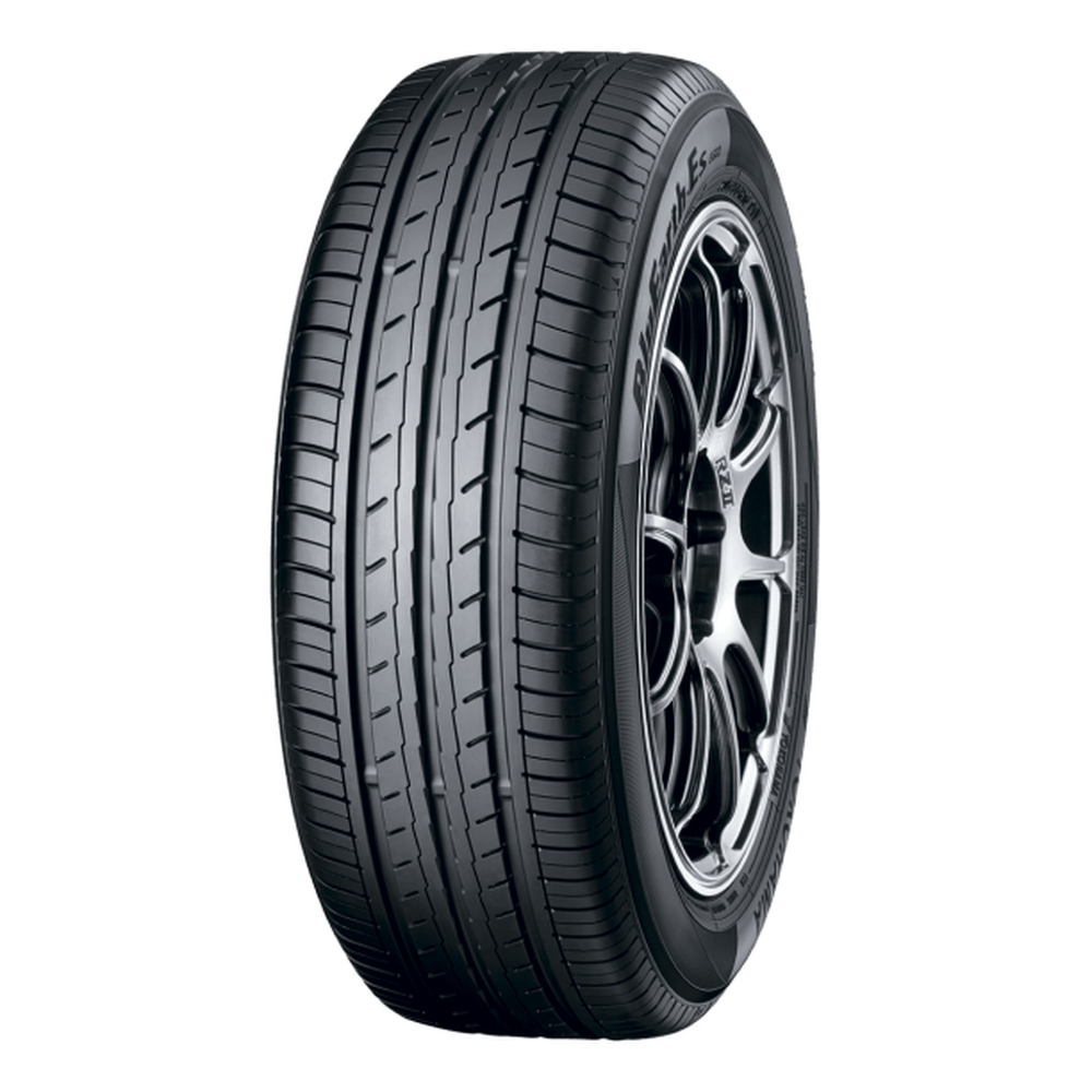Yokohama BluEarth-Es ES32 205/55 R17 95V