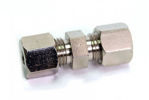 Pièce intermédiaire Conduite hydraulique 4,5mm